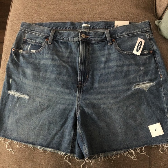 Old Navy Pants - Old Navy Women's‎ 18  Hi Rise Raw Hem Denim Blue Shorts
